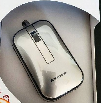 uncropped_Lenovo-wired-optical-mouse-M60_2